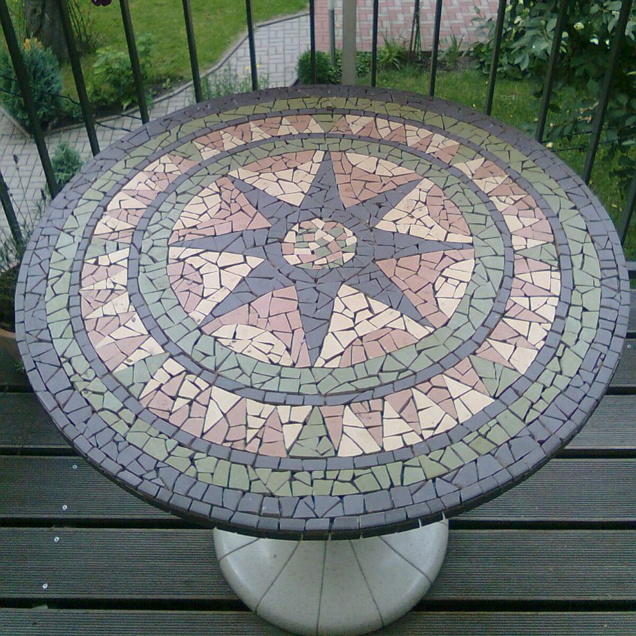 Tisch-Mosaik